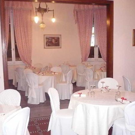 Hotel Apollo Viareggio Exterior photo